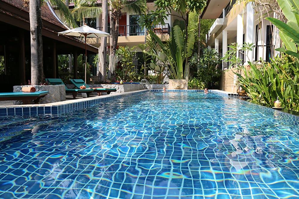 Cocoville Phuket - Sha Курортный комплекс 3*