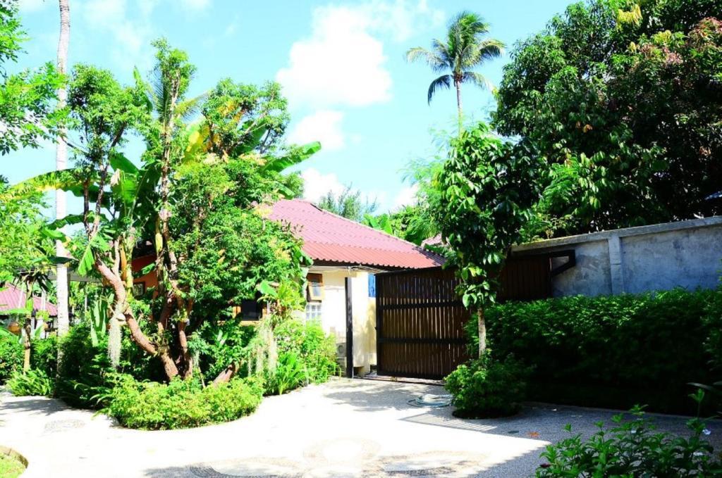 Курортный комплекс Cocoville Phuket - Sha Чалонг