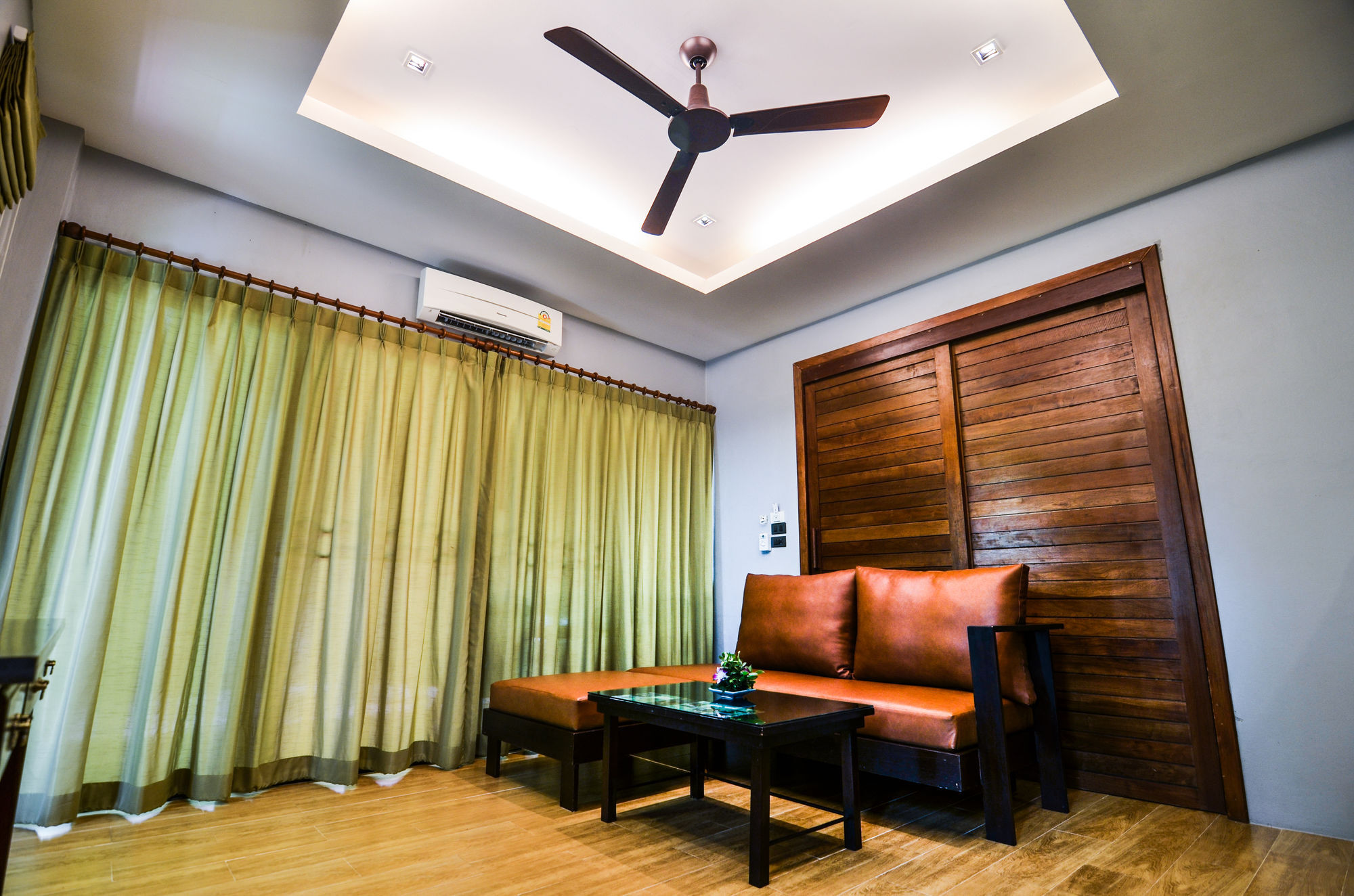 Курортный комплекс Cocoville Phuket - Sha 3*