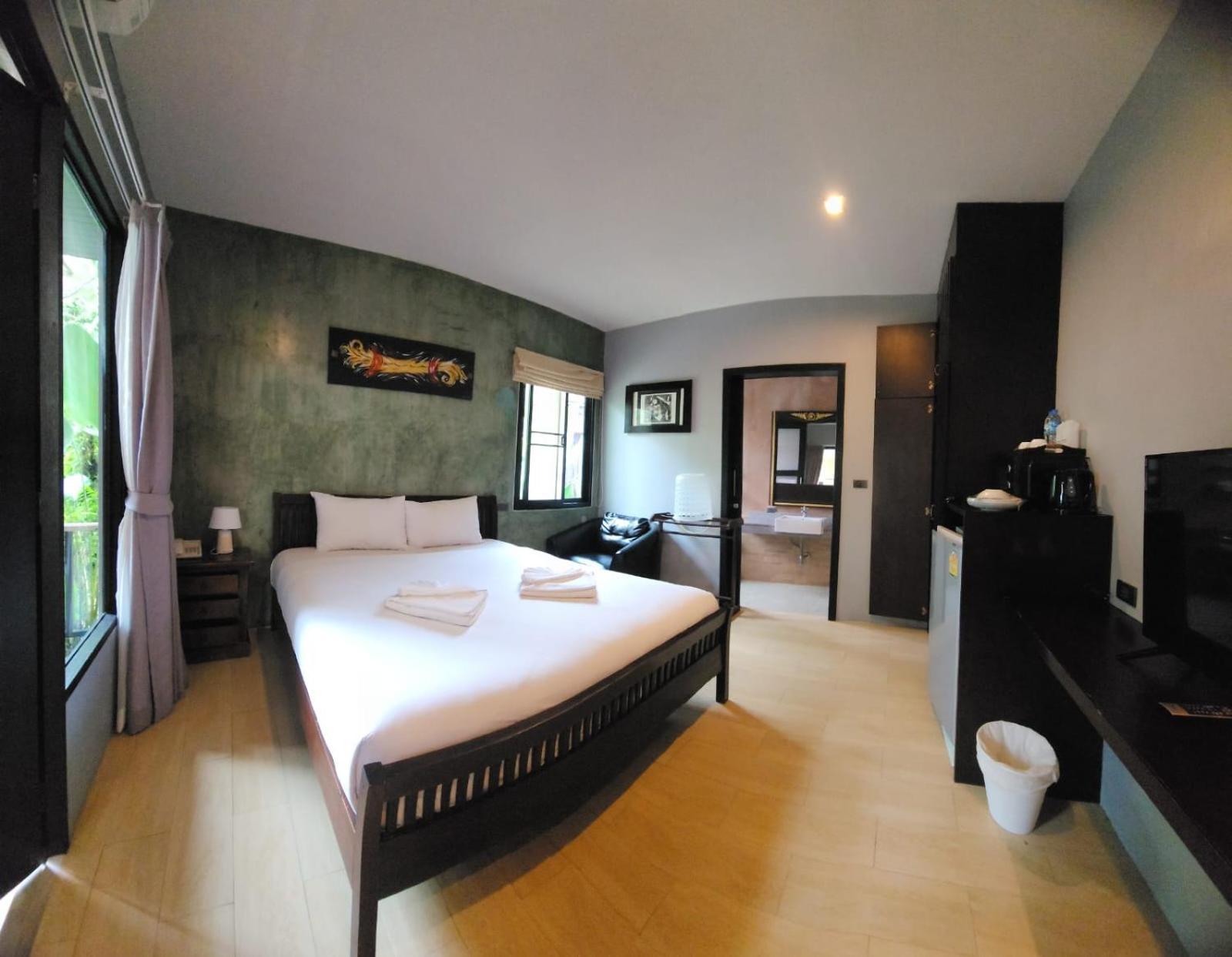 Resor Cocoville Phuket - Sha Chalong